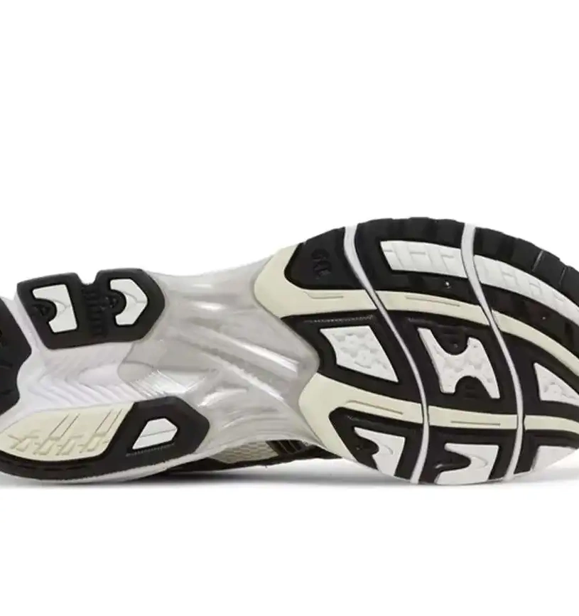 14 Metallic Cream Plum Black Gel-Kayano ASICS 0616